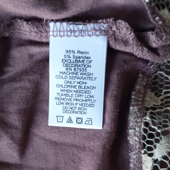 Logo lace trim top - Picture 6 of 8